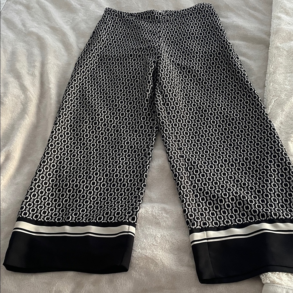 H&M chic Black and White Patterned Pants 12 European 44
